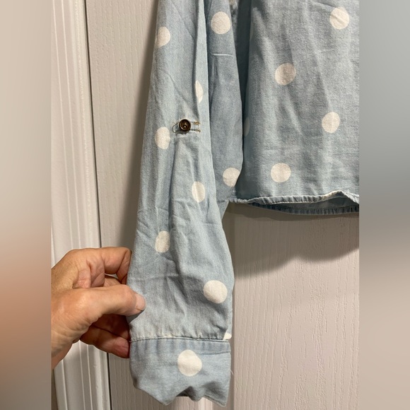 CHAMBRAY LG POLKA DOT CROPPED SHIRT (F) - Picture 4 of 11
